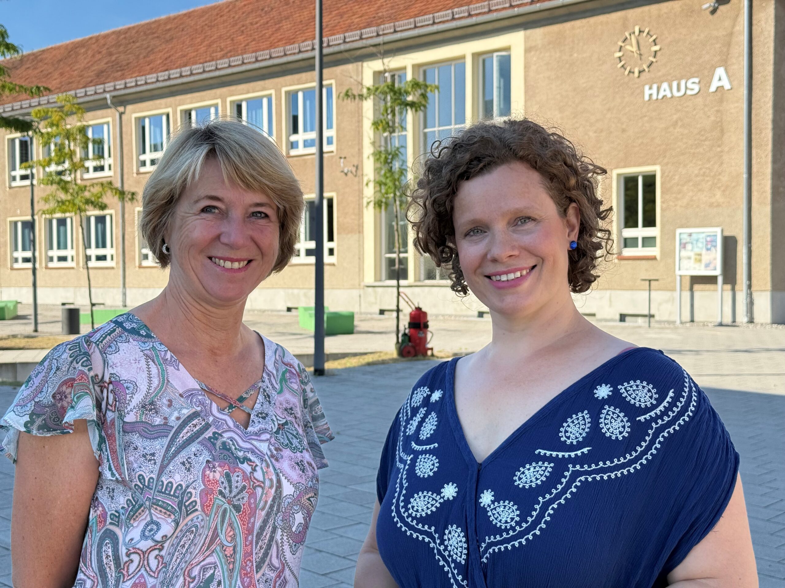 Ilona_Bianca_ 01_09_2025